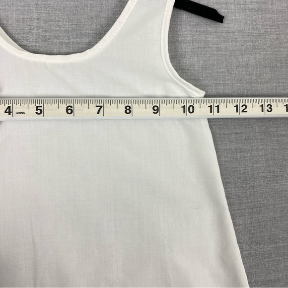 White Eyelet Christening Gown with Bonnet and Undershirt Vintage - Picture 10 of 11